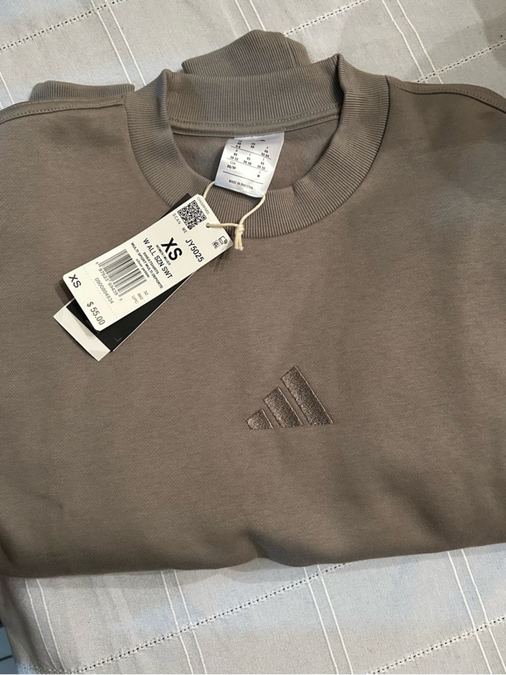 Adidas Men’s Taupe Brown Crewneck Sweatshirt Pullover